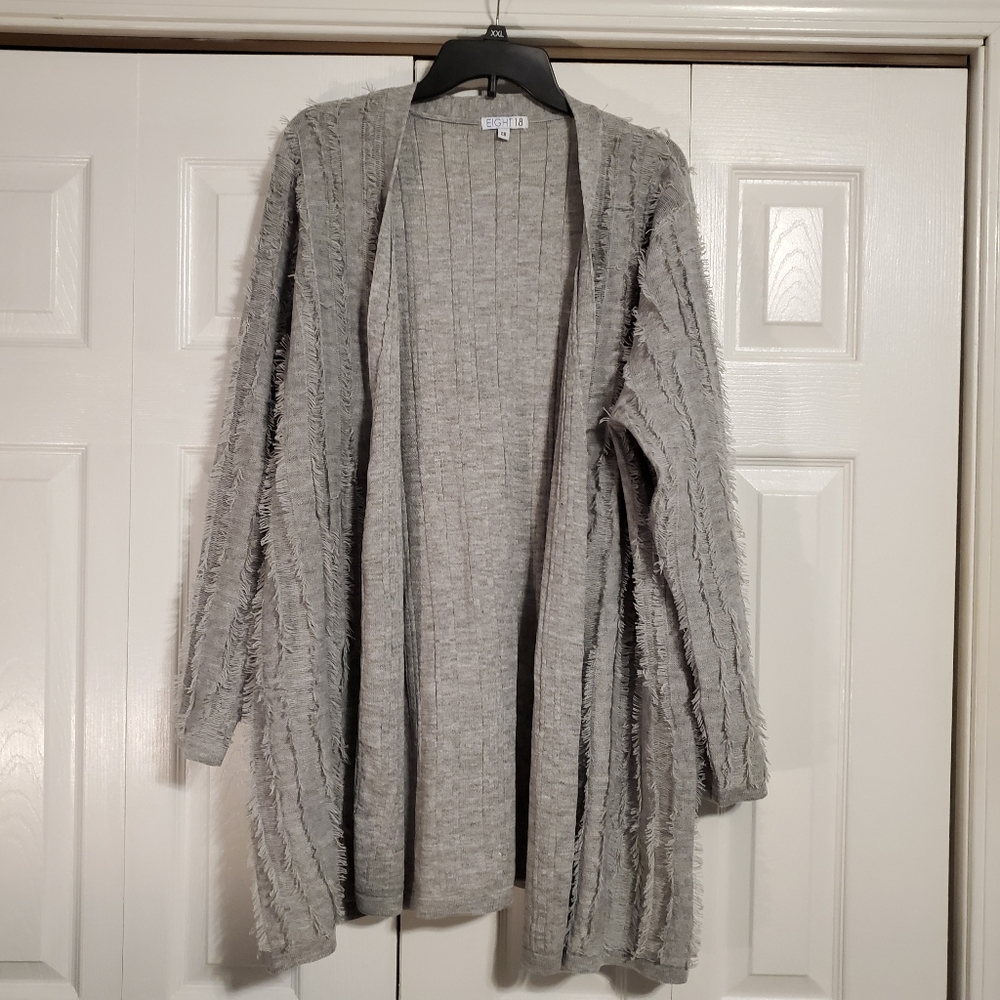 NWOT Eight 18 cardigan